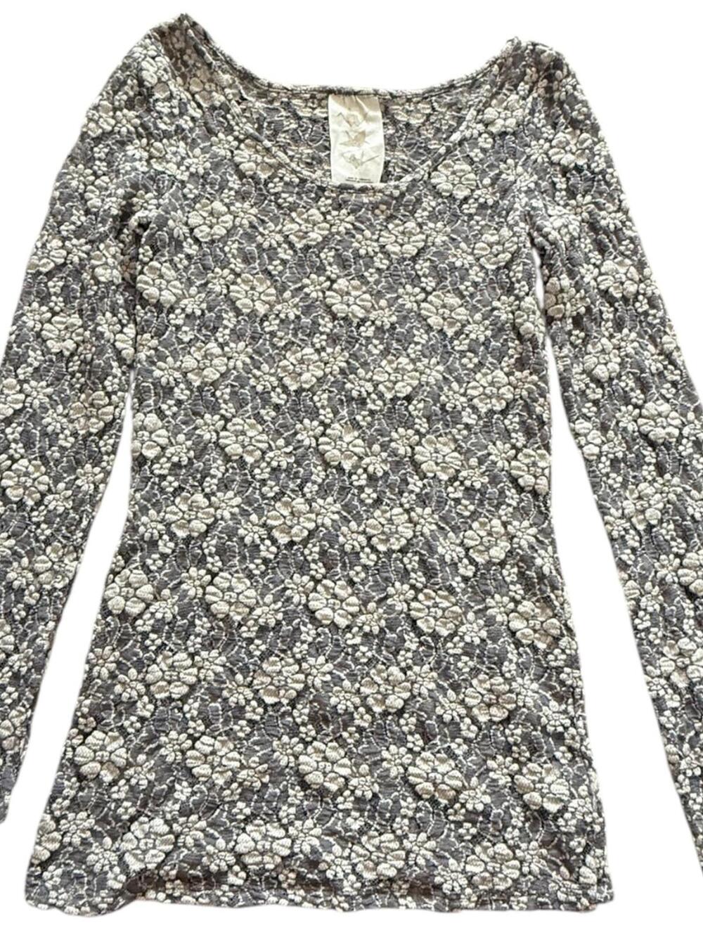 Free People Intimately gray cream floral lace long sleeve scoop neck top M